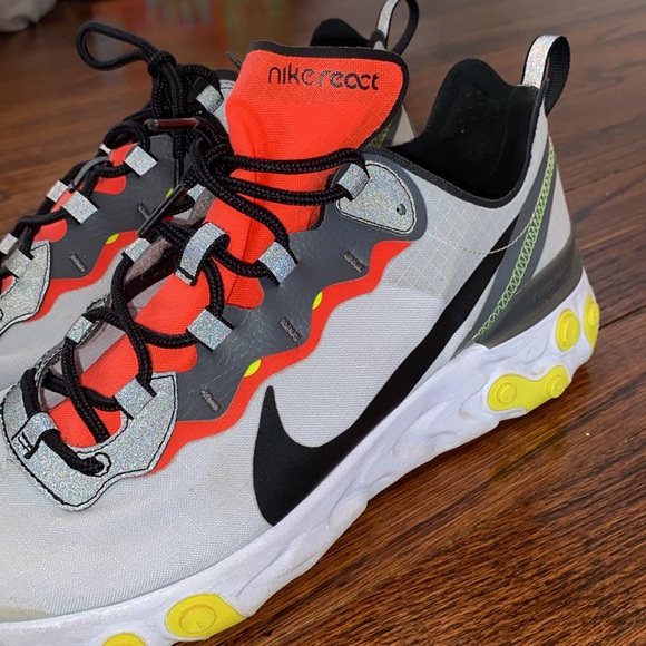 Nike React - Picture 3 of 6